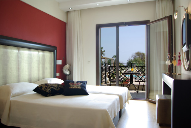 Mediterranean Princess Hotel - SGL room